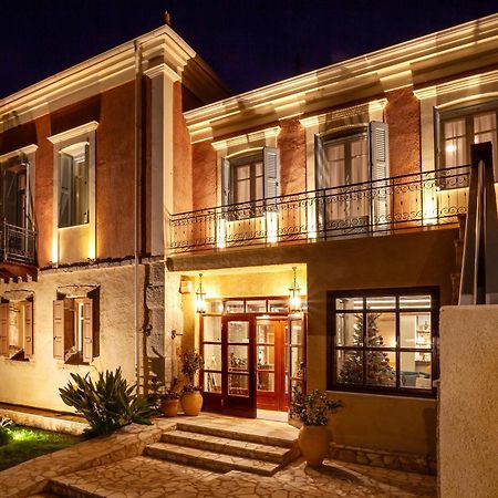Hotel Archontiko Parnassus Dadi Amfikleia Exterior foto